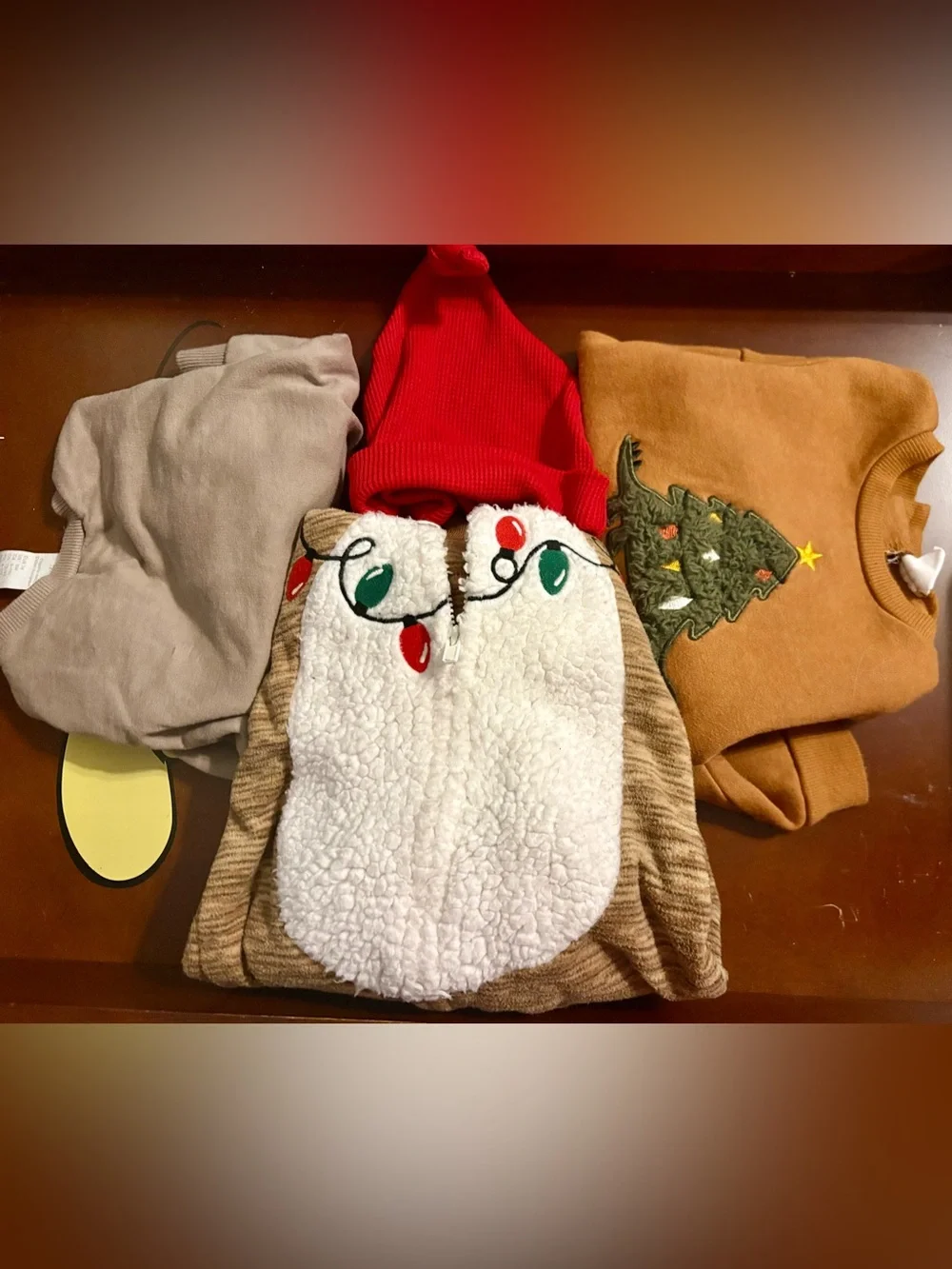 38- 4 item bundle clothing size 9 month